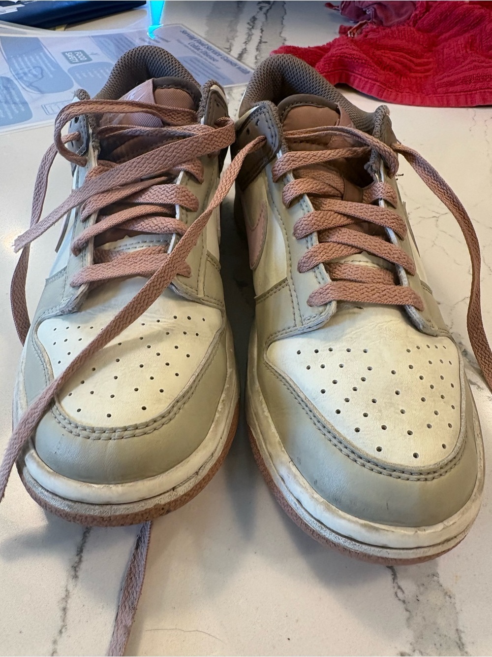 Nike Dunk Low Hyper Pink Neapolitan Sneakers Girls 5.5Y GUC